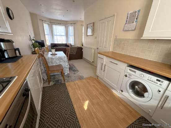 Additional Property Image 2 bedroom Flat for sale in Exmouth 5