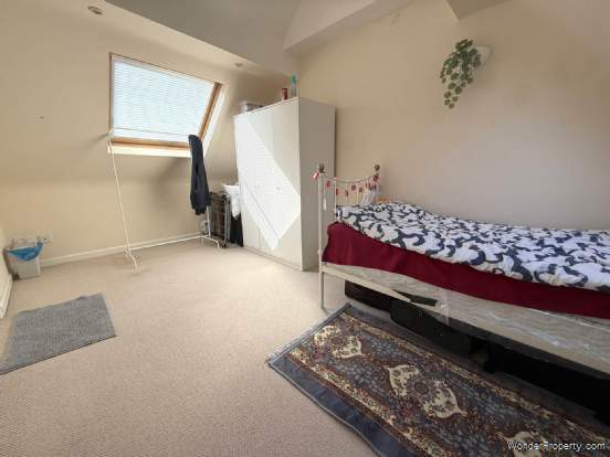 Additional Property Image 2 bedroom Flat for sale in Exmouth 8