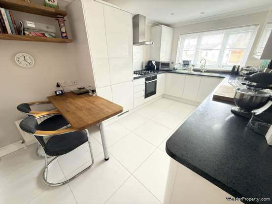 Additional Property Image 2 bedroom Flat for sale in Exmouth 15
