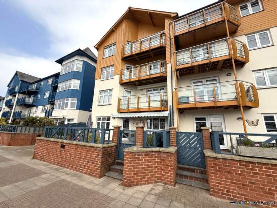 Additional Property Image 2 bedroom Flat for sale in Exmouth 9
