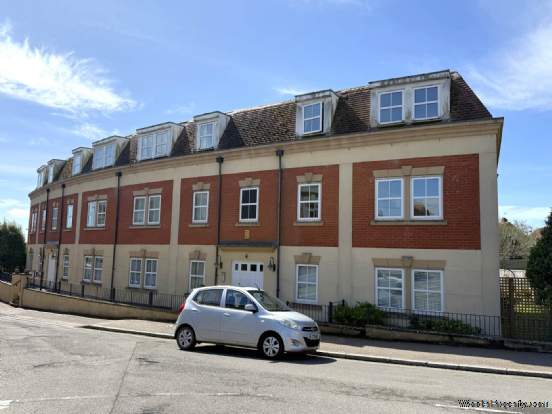 Additional Property Image 2 bedroom Flat for sale in Exmouth 13