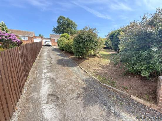 Additional Property Image 2 bedroom Detached Bungalow for sale in Budleigh Salterton 15