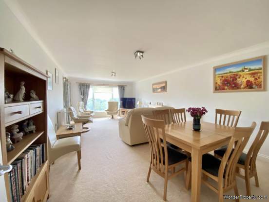 Additional Property Image 2 bedroom Flat for sale in Exmouth 3
