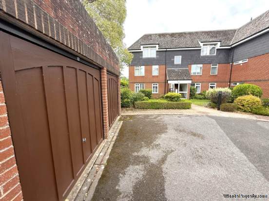 Additional Property Image 2 bedroom Flat for sale in Exmouth 3