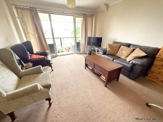 Additional Property Image 2 bedroom Flat for sale in Exmouth 4