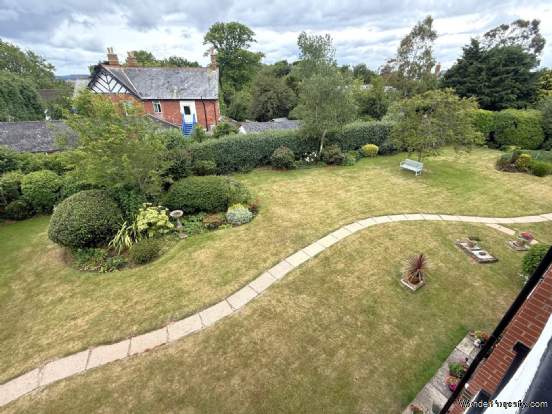 Additional Property Image 2 bedroom Flat for sale in Exmouth 10
