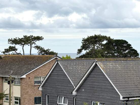 Additional Property Image 2 bedroom Flat for sale in Exmouth 11