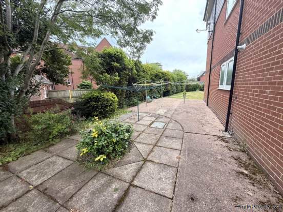Additional Property Image 2 bedroom Flat for sale in Exmouth 14