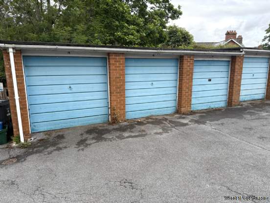 Additional Property Image 2 bedroom Flat for sale in Exmouth 9