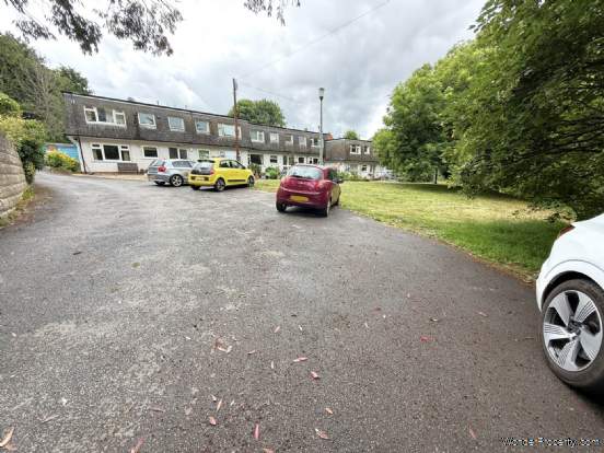 Additional Property Image 2 bedroom Flat for sale in Exmouth 11