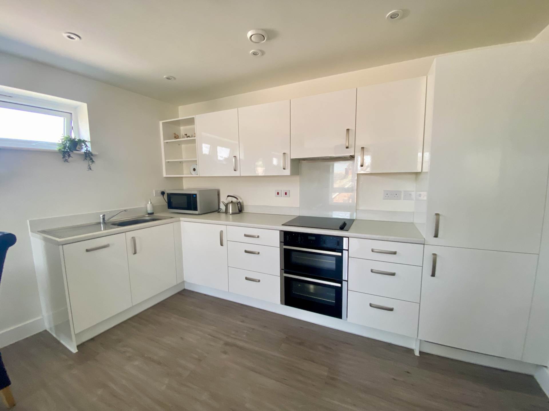 Additional Property Image 2 bedroom Flat for sale in Exmouth 5