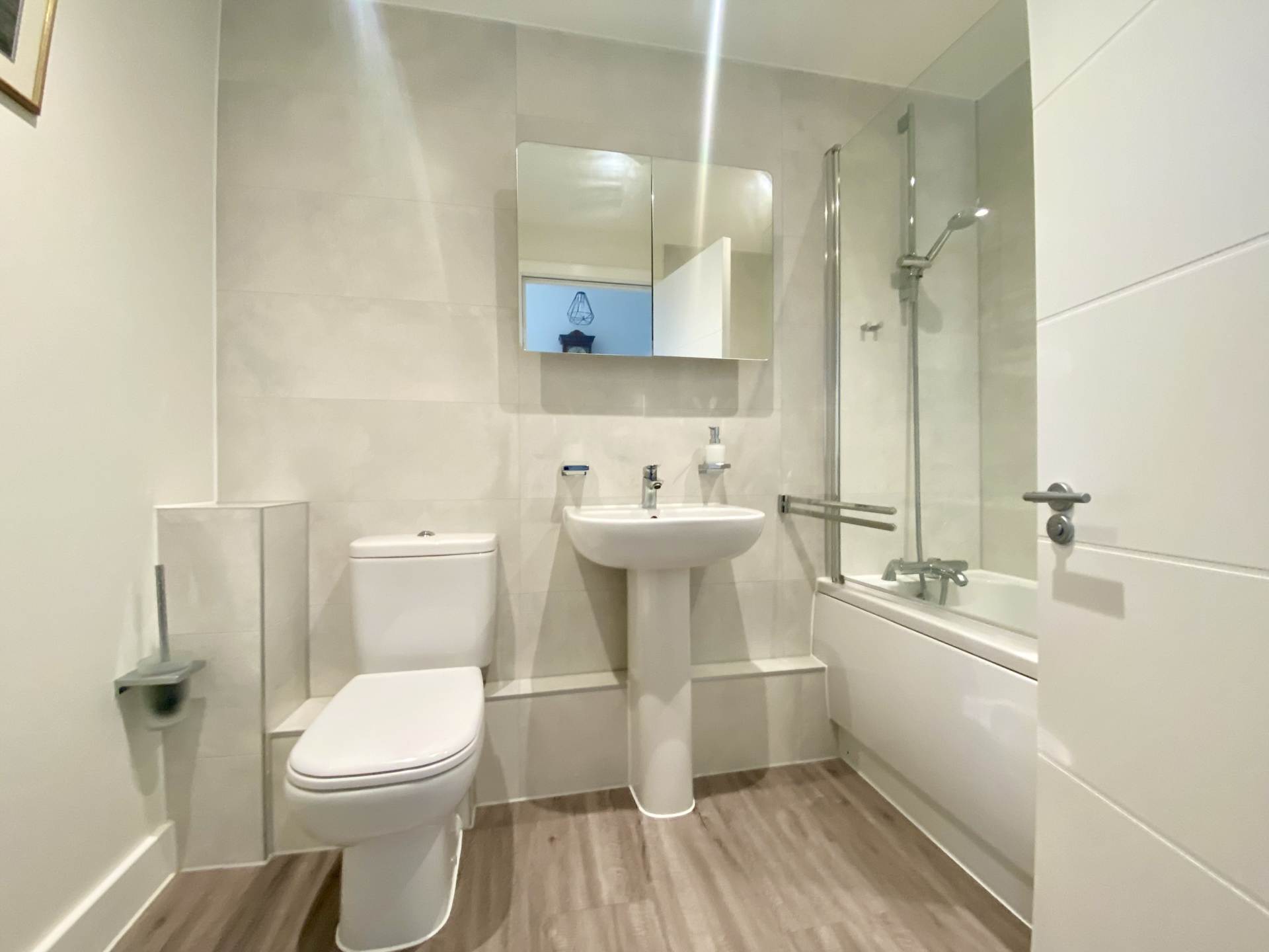 Additional Property Image 2 bedroom Flat for sale in Exmouth 9