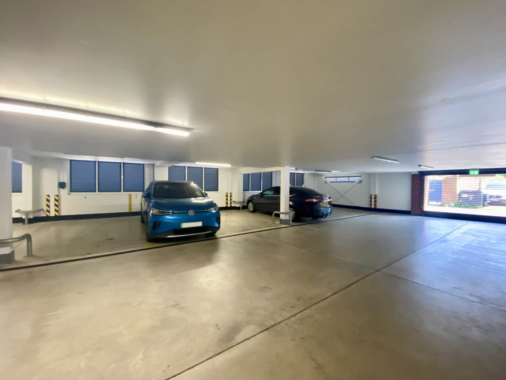 Additional Property Image 2 bedroom Flat for sale in Exmouth 12