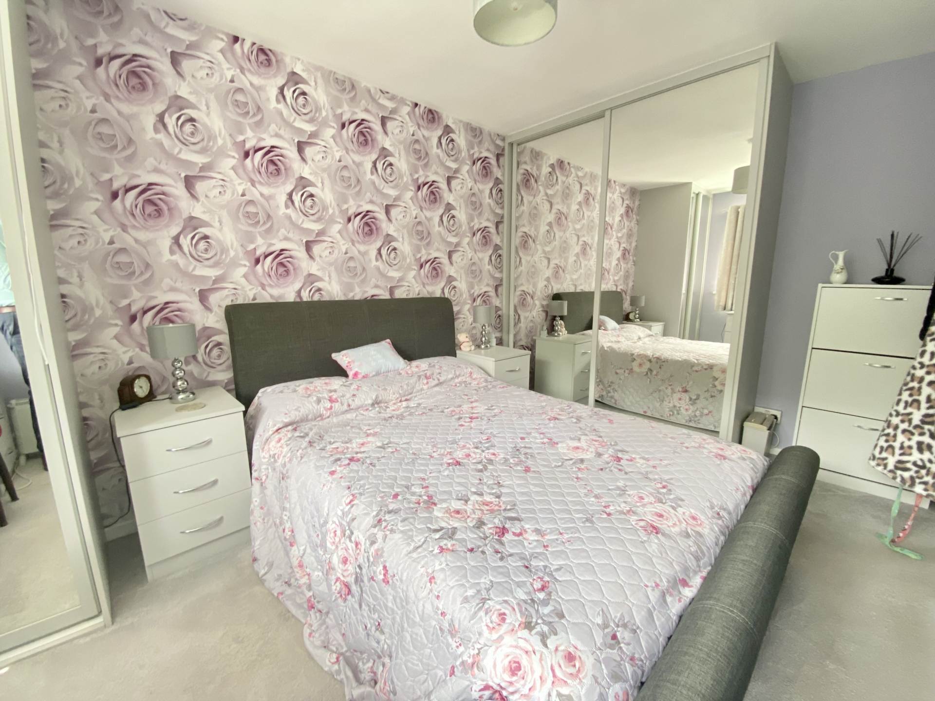 Additional Property Image 2 bedroom Flat for sale in Exmouth 7