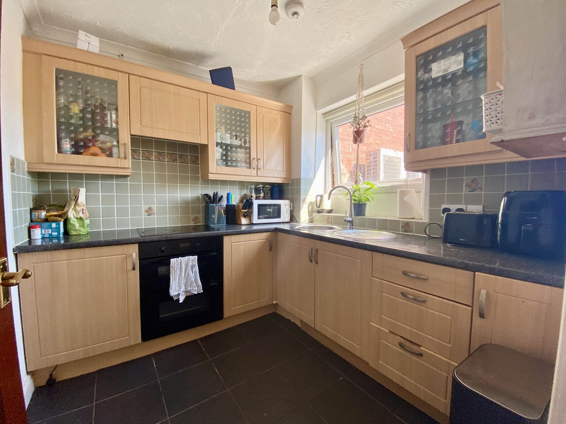 Additional Property Image 2 bedroom Flat for sale in Exmouth 3
