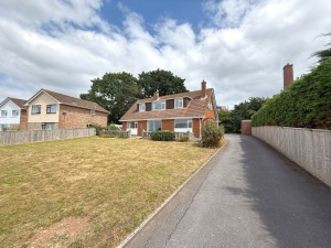 4 bedroom Detached for sale in Exmouth