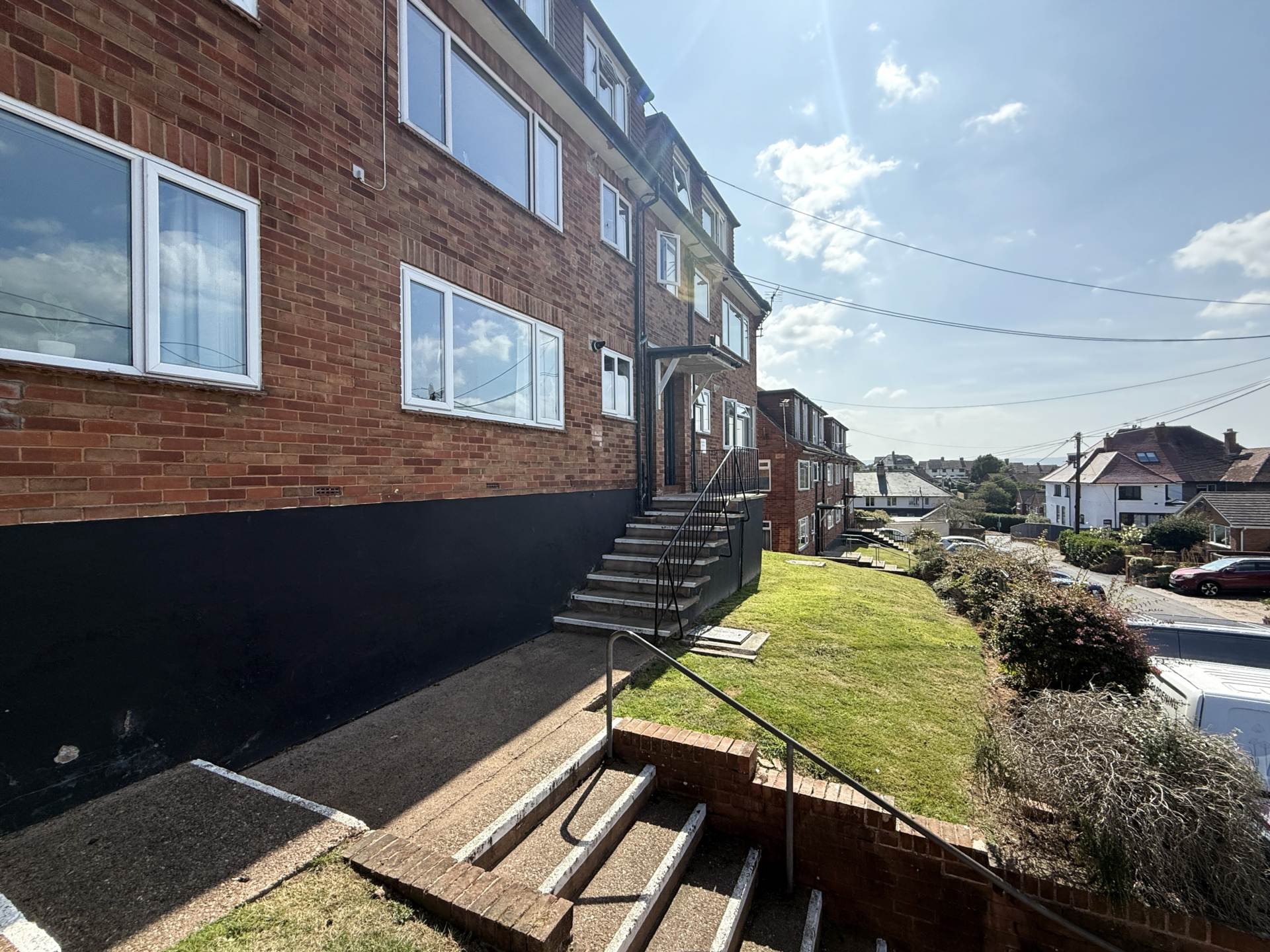 Additional Property Image 2 bedroom Flat for sale in Exmouth 9