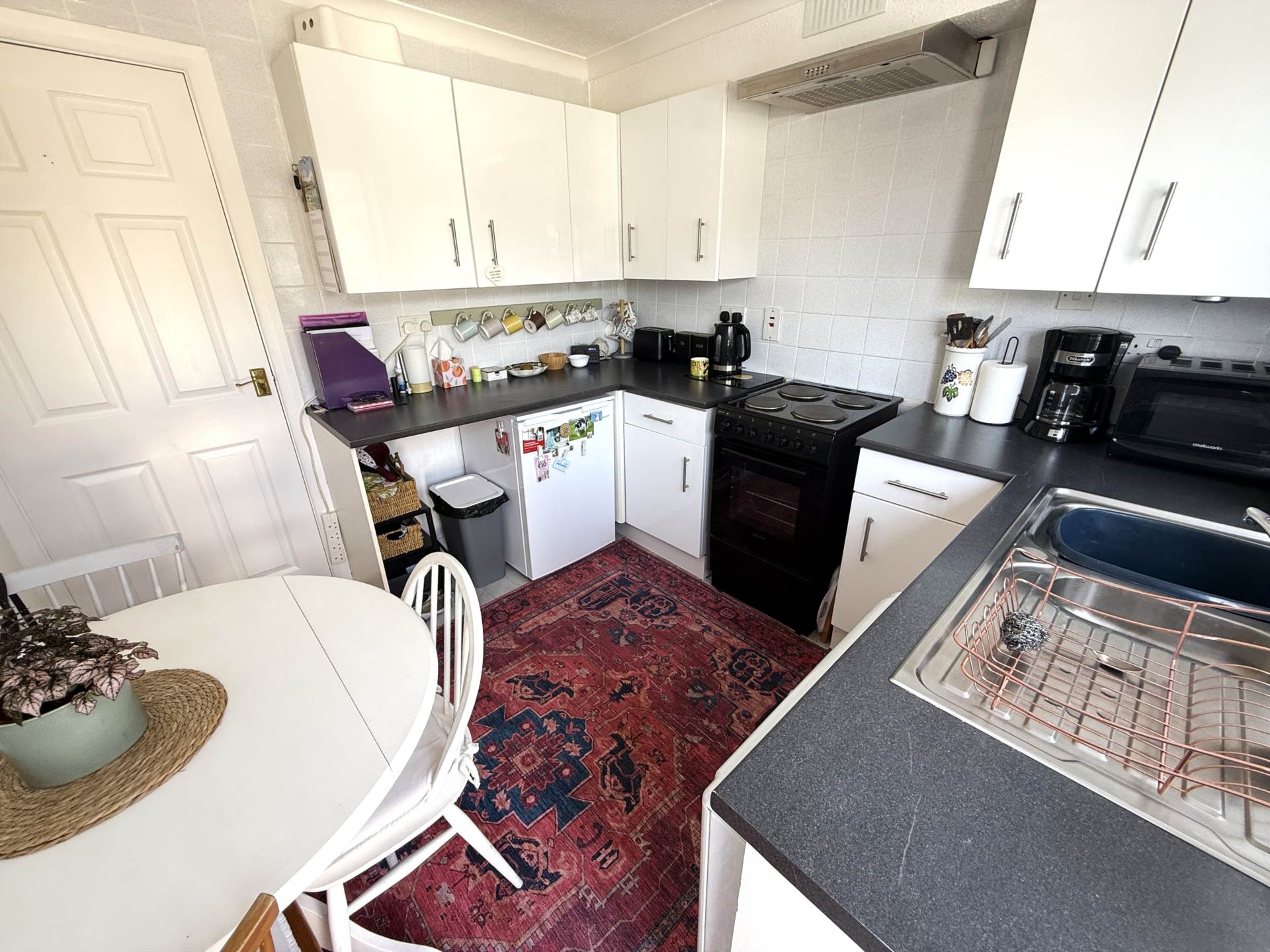 Additional Property Image 2 bedroom Flat for sale in Exmouth 6