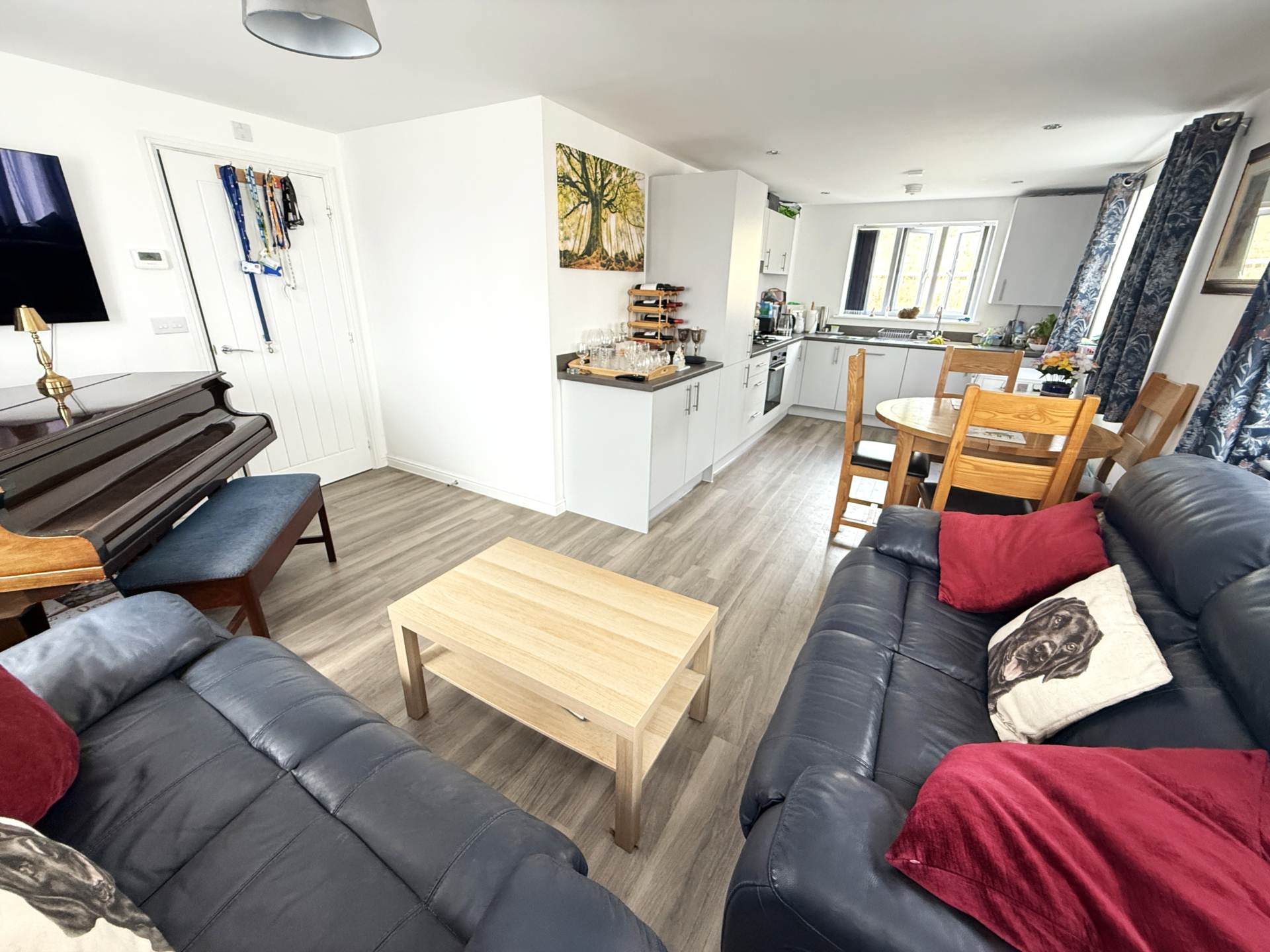 Additional Property Image 2 bedroom Flat for sale in Exmouth 2