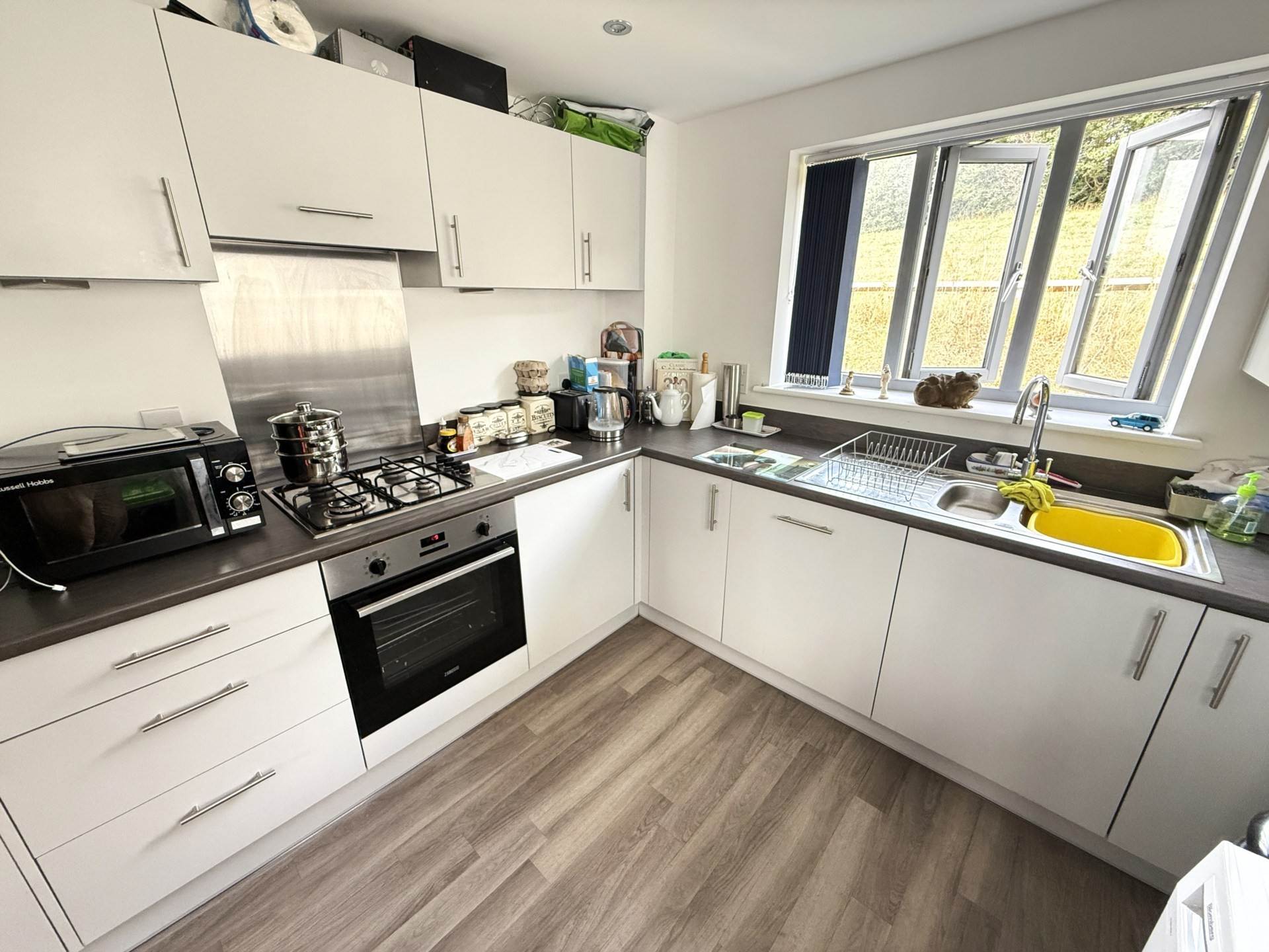 Additional Property Image 2 bedroom Flat for sale in Exmouth 7