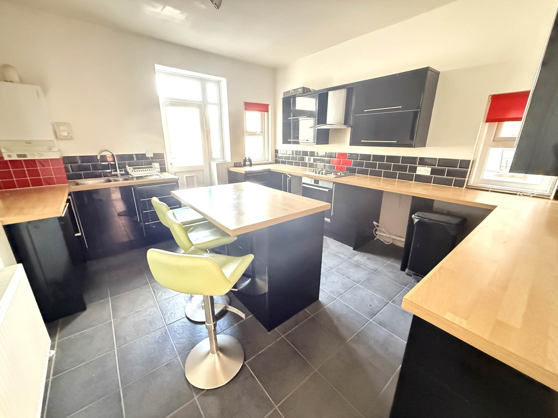 Additional Property Image 3 bedroom Maisonette for sale in Exmouth 3