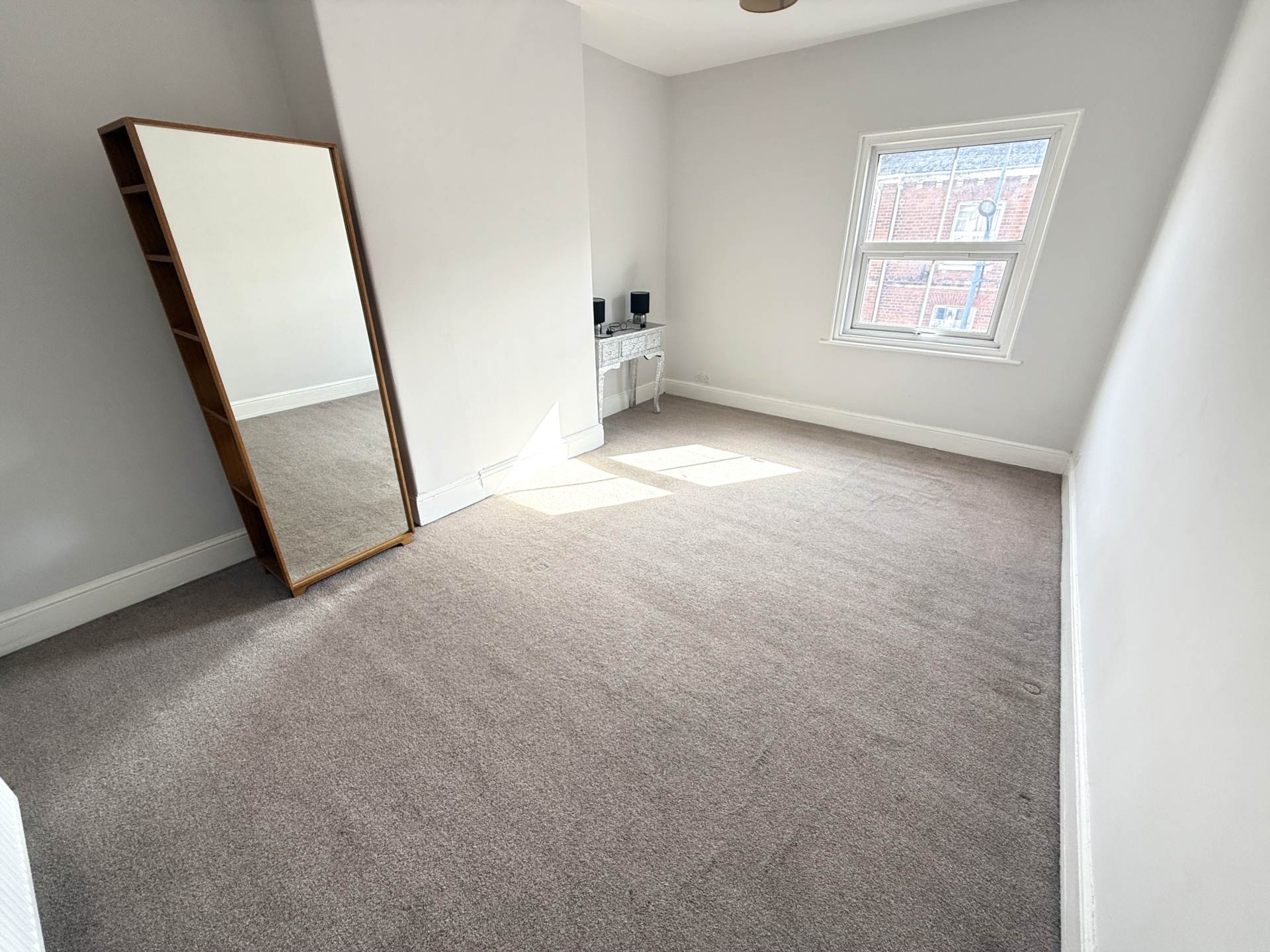 Additional Property Image 3 bedroom Maisonette for sale in Exmouth 9