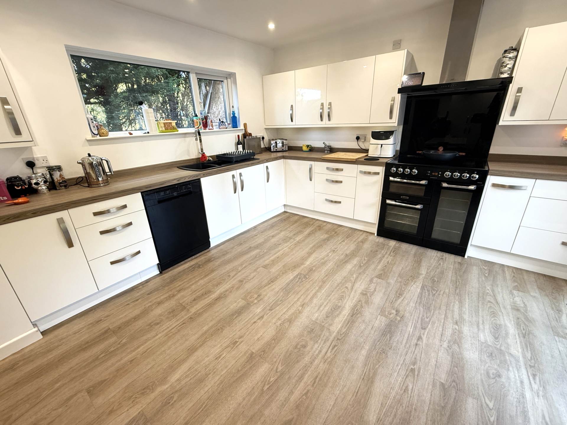 Additional Property Image 4 bedroom Detached for sale in Exmouth 13