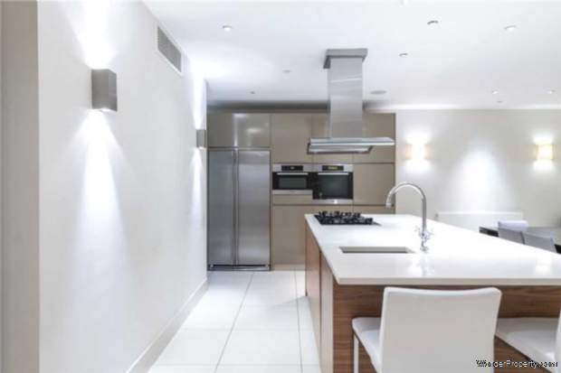 Additional Property Image 3 bedroom House to rent in London 7