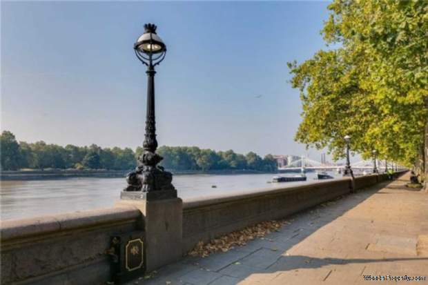 Additional Property Image 2 bedroom Flat for sale in London 7