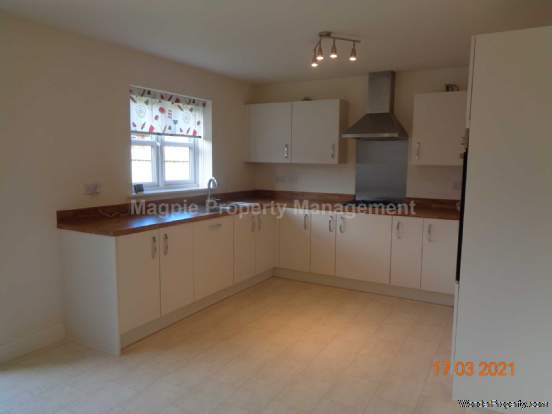 Additional Property Image 4 bedroom Detached to rent in Rushden 7