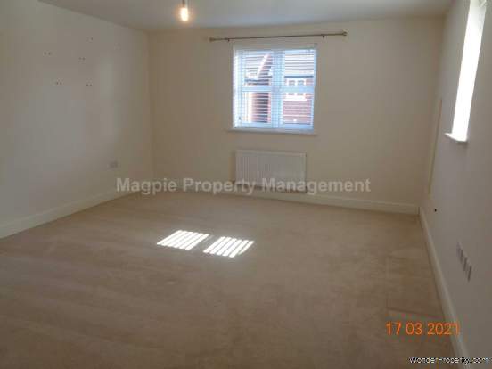 Additional Property Image 4 bedroom Detached to rent in Rushden 11