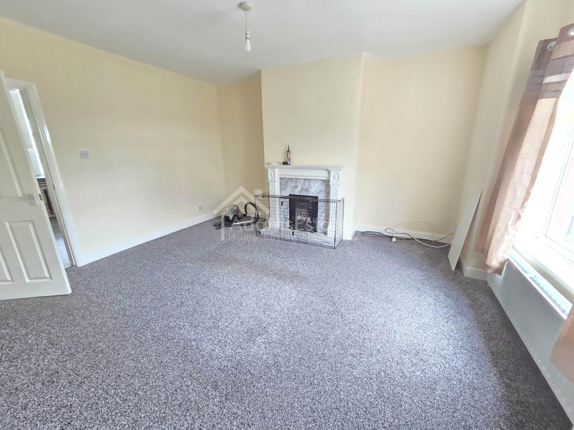 Additional Property Image 3 bedroom Semi Detached to rent in Dewsbury 2