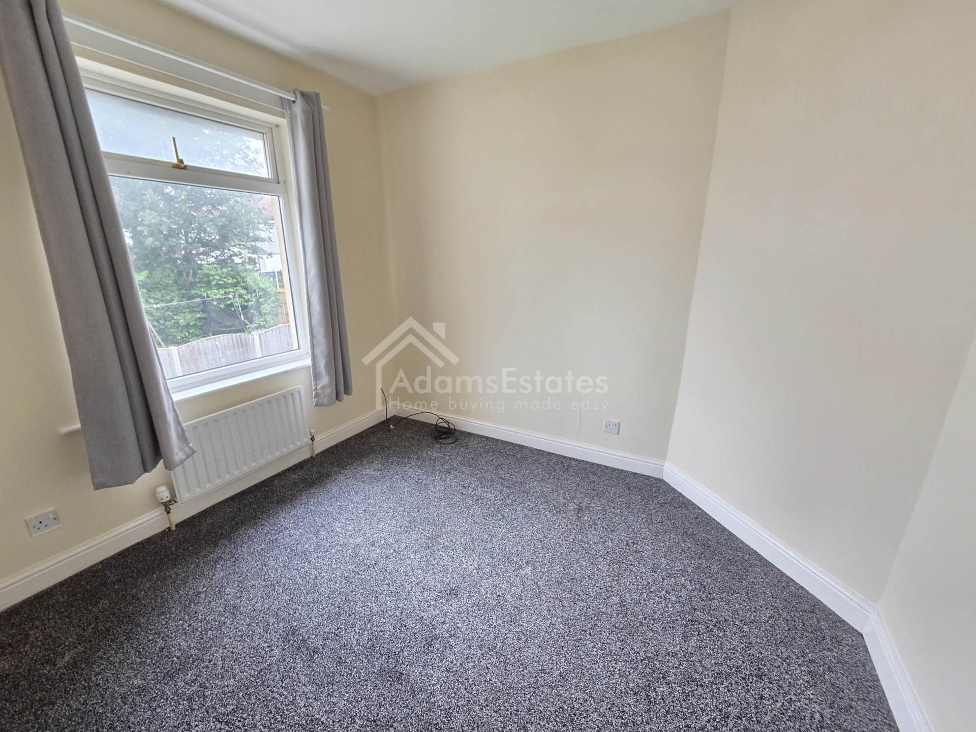 Additional Property Image 3 bedroom Semi Detached to rent in Dewsbury 4