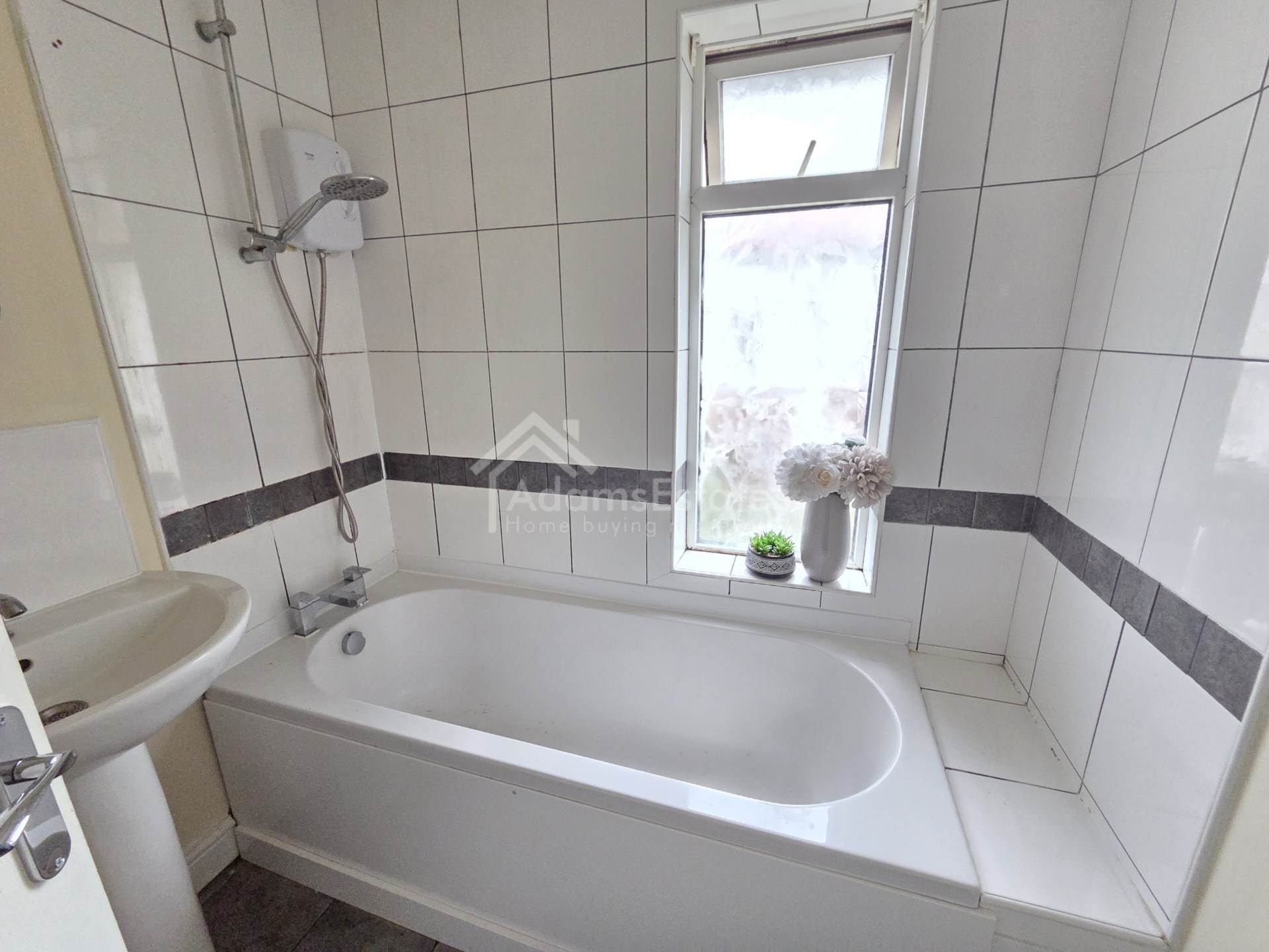 Additional Property Image 3 bedroom Semi Detached to rent in Dewsbury 8