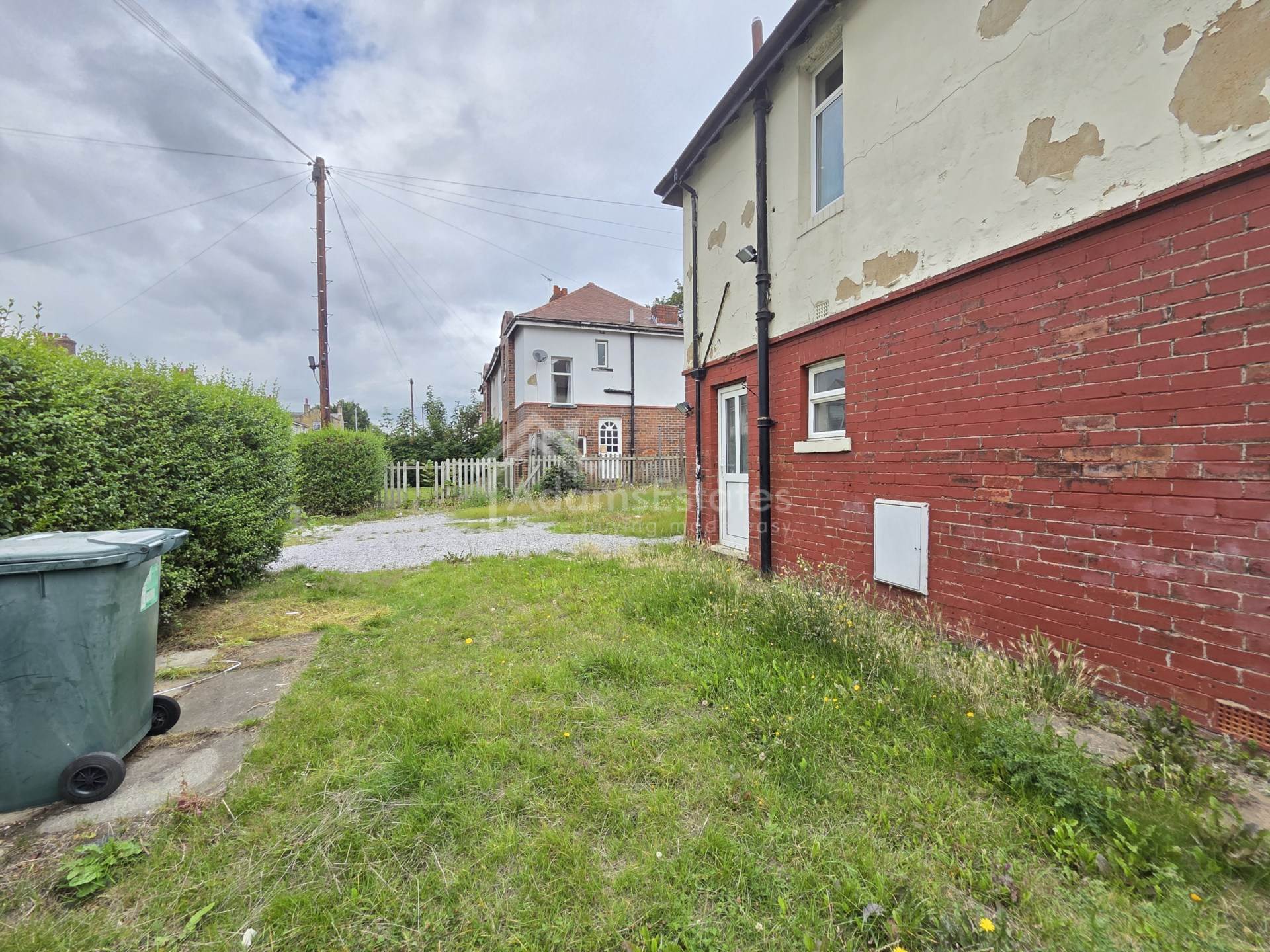Additional Property Image 3 bedroom Semi Detached to rent in Dewsbury 9