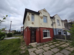 3 bedroom Semi Detached to rent in Dewsbury
