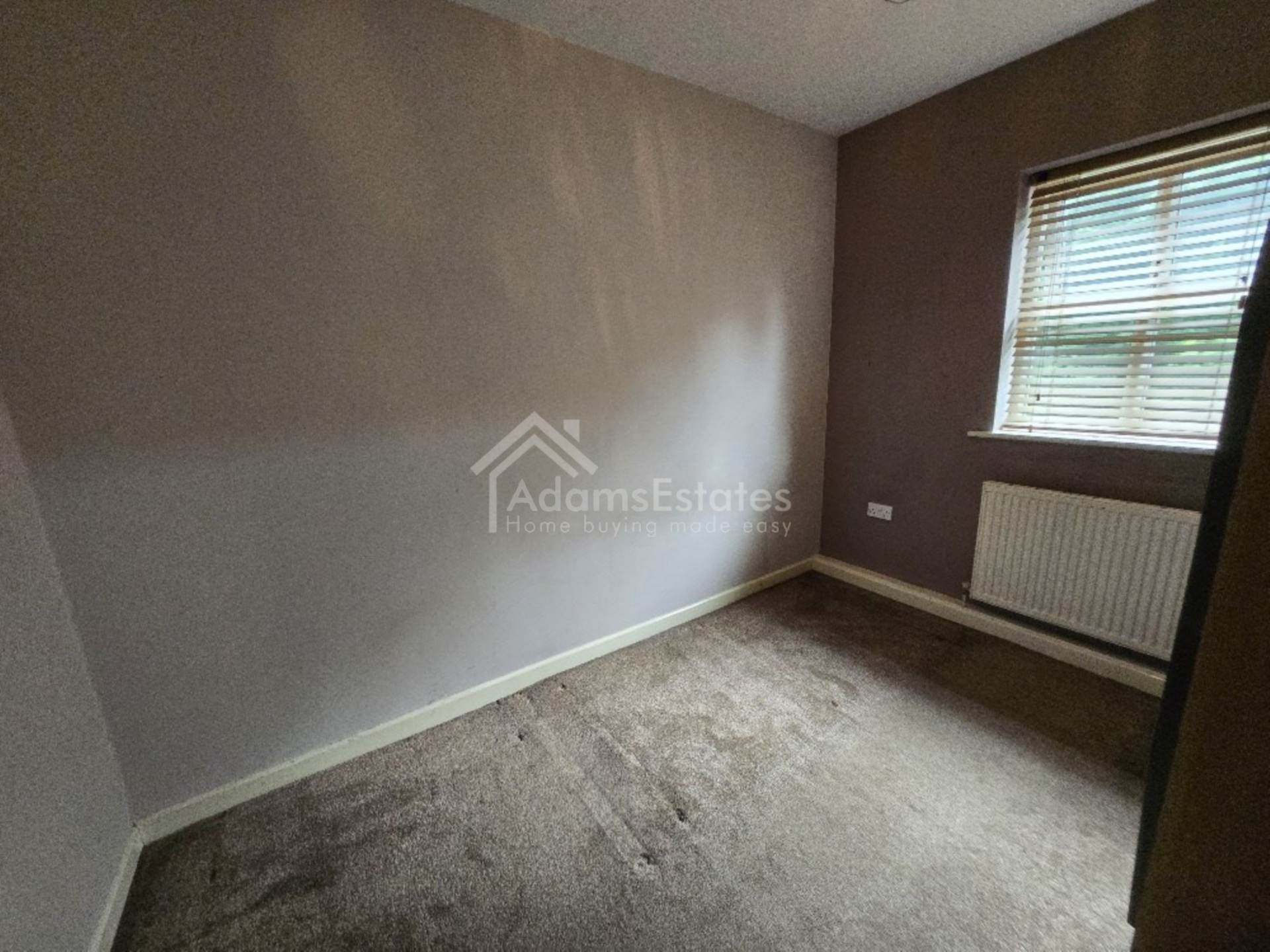 Additional Property Image 3 bedroom Town House to rent in Dewsbury 8