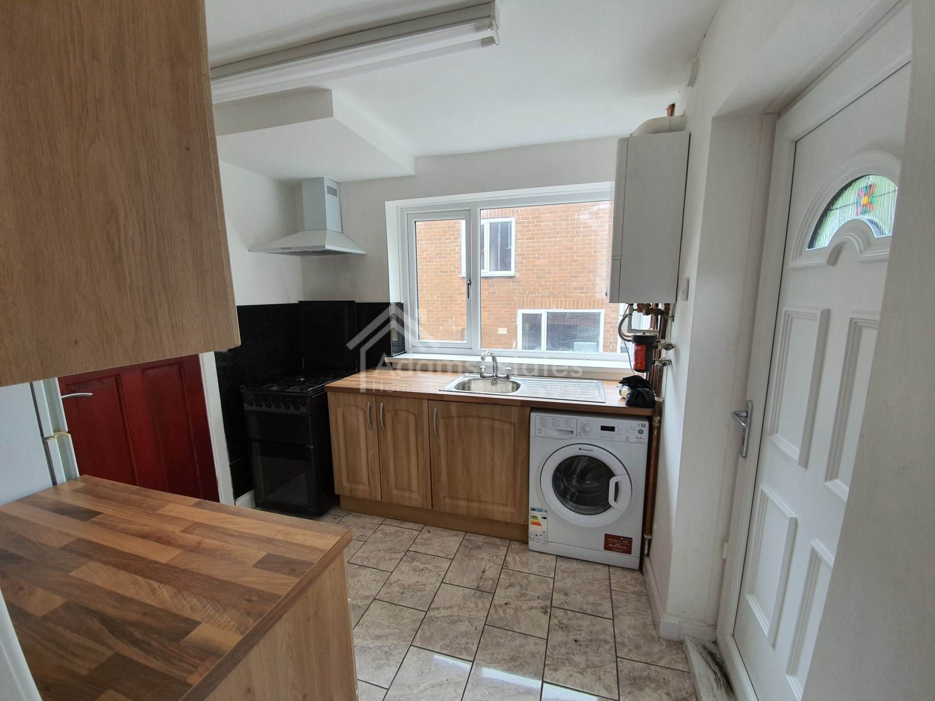 Additional Property Image 3 bedroom Semi Detached to rent in Dewsbury 6