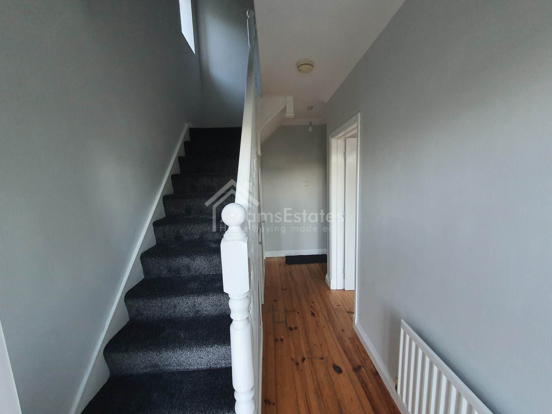 Additional Property Image 3 bedroom Detached to rent in Dewsbury 2