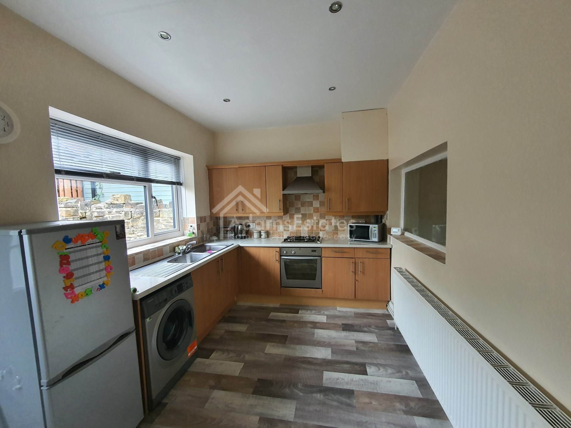 Additional Property Image 3 bedroom End of Terrace to rent in Dewsbury 3