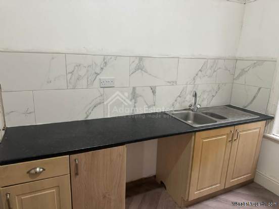 Additional Property Image 10 bedroom Semi Detached for sale in Dewsbury 3