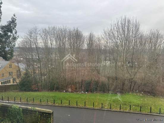 Additional Property Image 10 bedroom Semi Detached for sale in Dewsbury 12