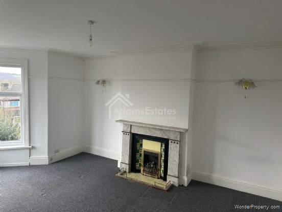 Additional Property Image 10 bedroom Semi Detached for sale in Dewsbury 16