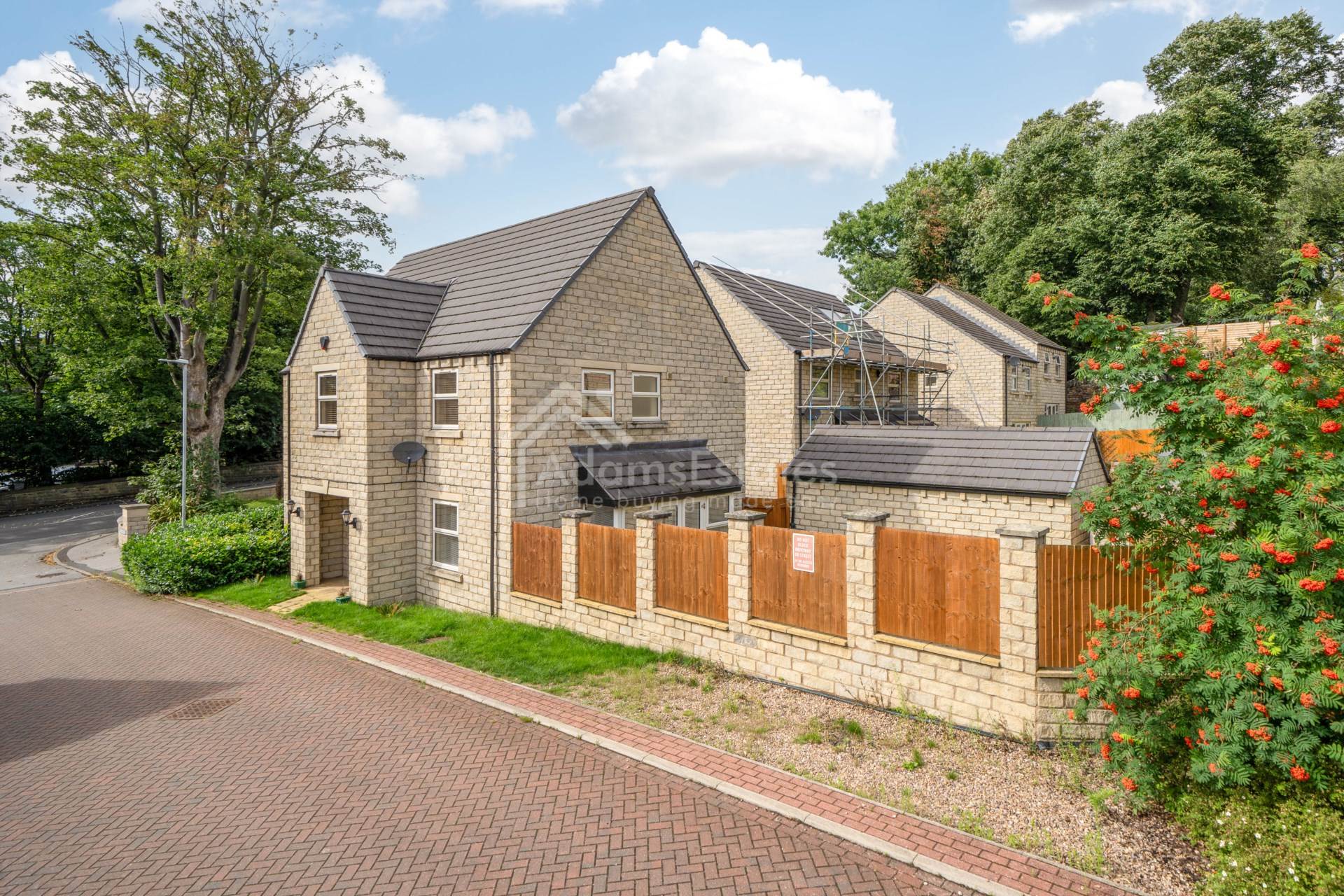 Additional Property Image 4 bedroom Detached for sale in Liversedge 4