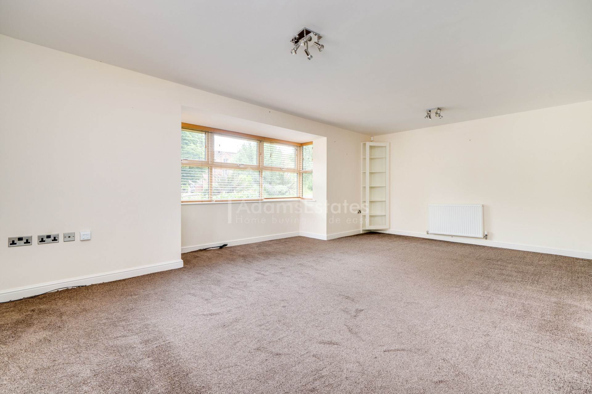 Additional Property Image 4 bedroom Detached for sale in Liversedge 8