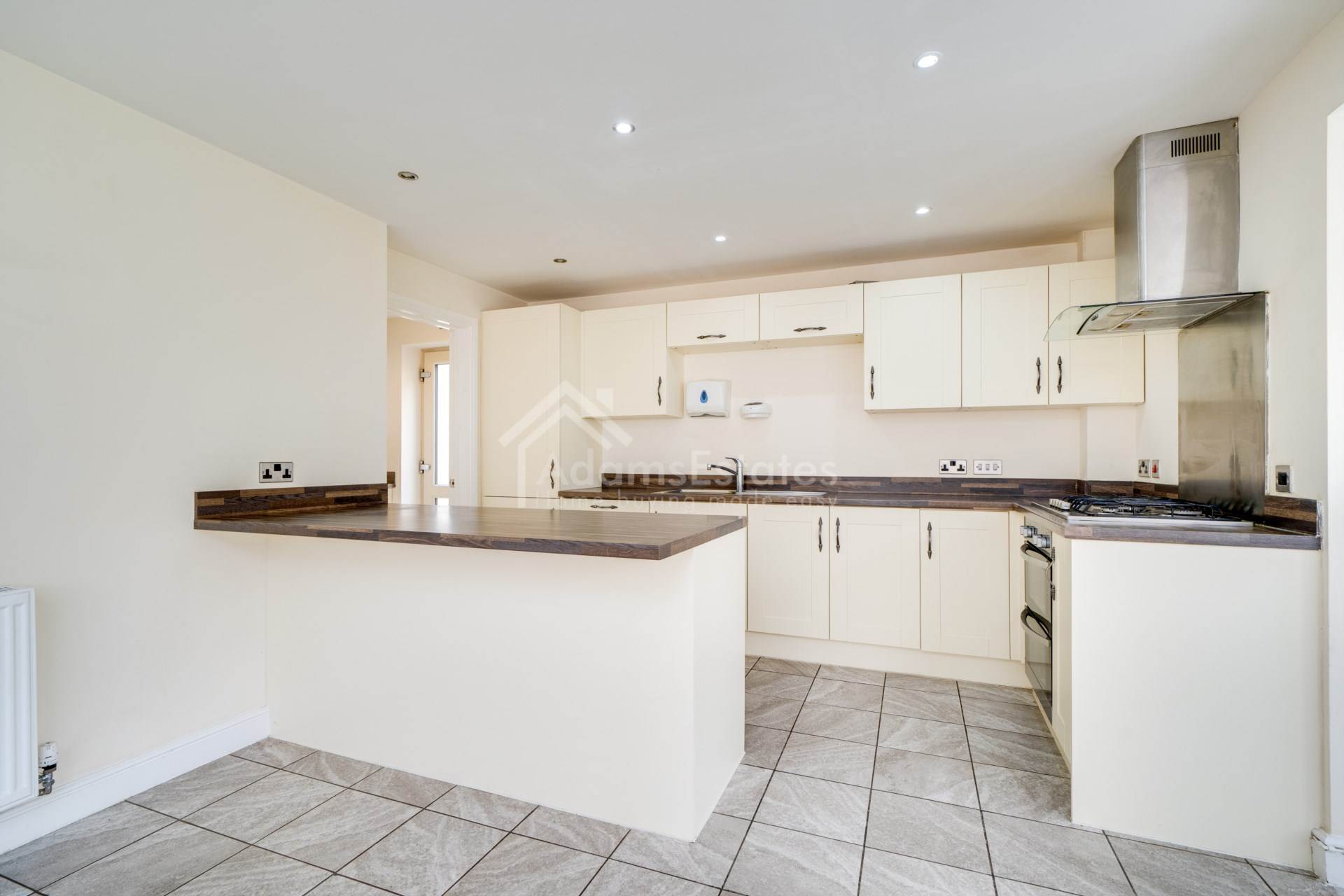 Additional Property Image 4 bedroom Detached for sale in Liversedge 14
