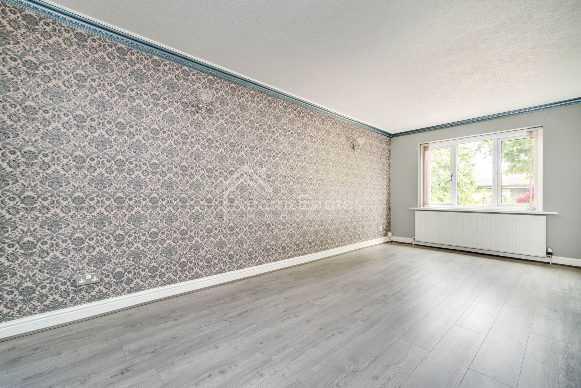 Additional Property Image 4 bedroom Detached for sale in Dewsbury 6