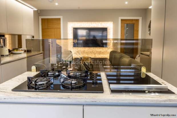 Additional Property Image 4 bedroom Detached for sale in Dewsbury 18