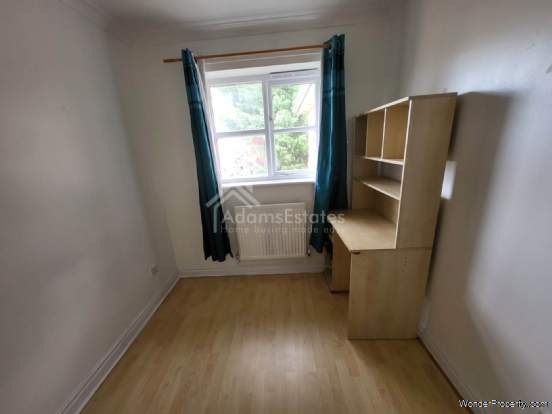 Additional Property Image 4 bedroom Semi Detached for sale in Dewsbury 8