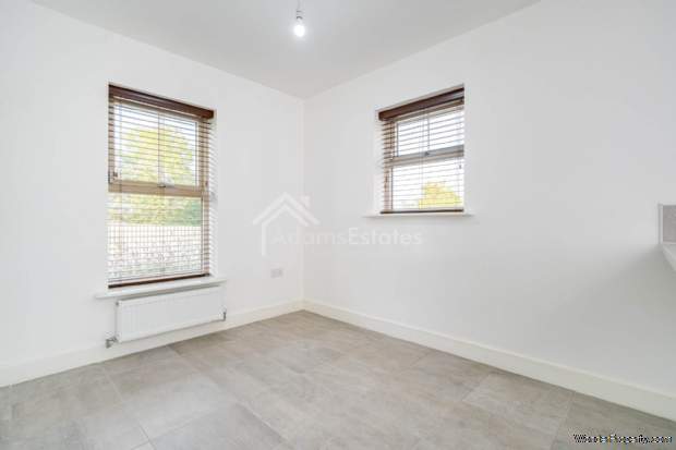 Additional Property Image 4 bedroom Detached for sale in Ossett 3